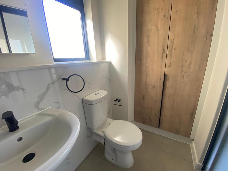 To Let 2 Bedroom Property for Rent in Richwood Western Cape
